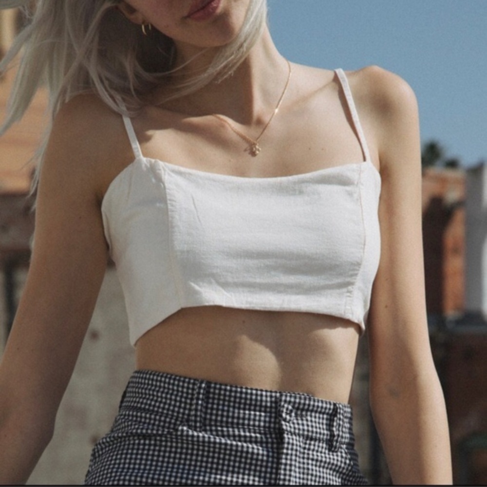 BNWOT brandy Melville cropped light pink tank